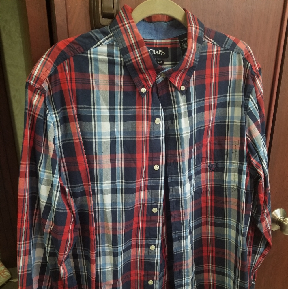 XL Mens Chaps plaid button long sleeve